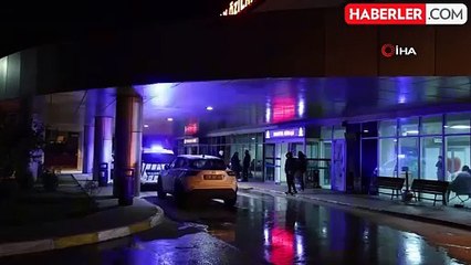 İzmir'de Parkta Bıçaklı Kavga: 7 Yaralı