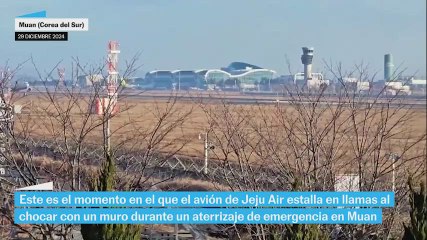 Momento en el que el avión de Jeju Air se estrella en Corea del Sur