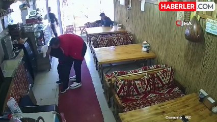 Down Sendromlu Vatandaş Heimlich Manevrası ile Kurtarıldı