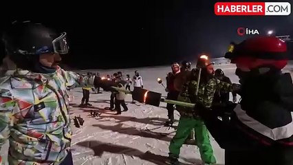 Erciyes'te Gece Kayağı Etkinliği Başladı