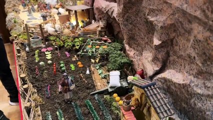 Un belén familiar que nació con piezas de Simago, abierto al público en una casa de Valladolid