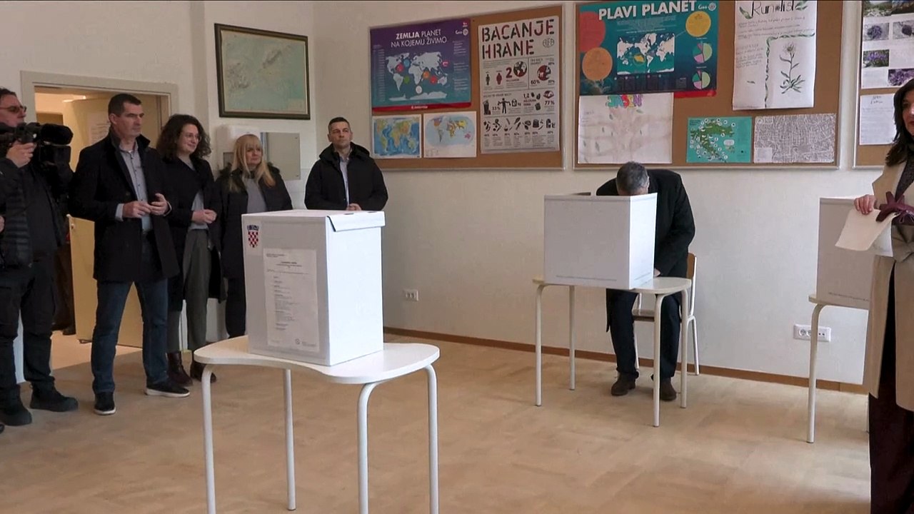 Präsidentschaftswahl in Kroatien: Amtsinhaber Milanovic als Favorit