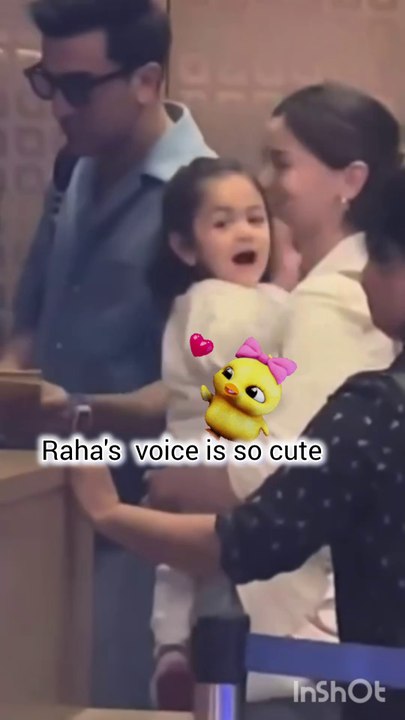 Alia ranveer daughter is so adorable🥰🤗# celeb vibe#