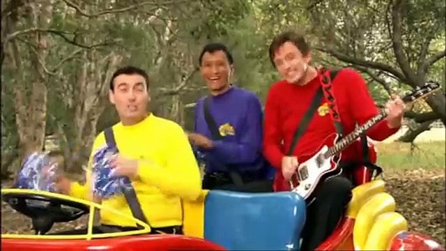 The Wiggles Huddle Huddle Huddle Along The Football Song 2006...mp4