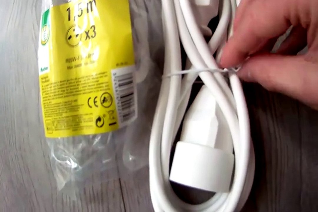 AUCHAN Rallonge Électrique Terre 10m Blanc Bloc Multiprise 3 Prises Blanc