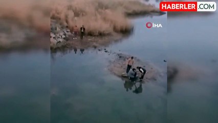 Kızılırmak Nehrine Düşen Kadın Gençler Tarafından Kurtarıldı