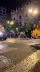 Tractors rebuts entre aplaudiments