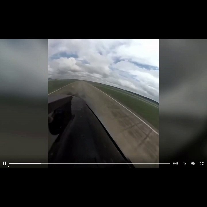 The F-16 Fighting Falcon: A High-Speed Climb Like No Other! 🚀