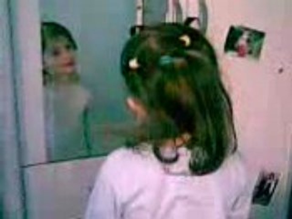 Petite Edith De Piaf