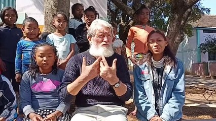 Interview du fondateur d’Akamasoa le Père Pedro