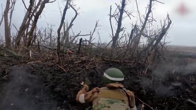 우크라 곳곳 교전...러, 마을 1곳 추가 점령 / YTN