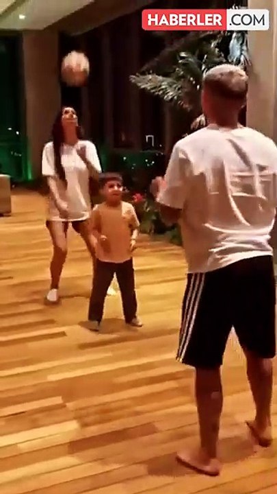 Devrim Özkan, Lucas Torreira ile Ayrılık Sebebini Açıkladı