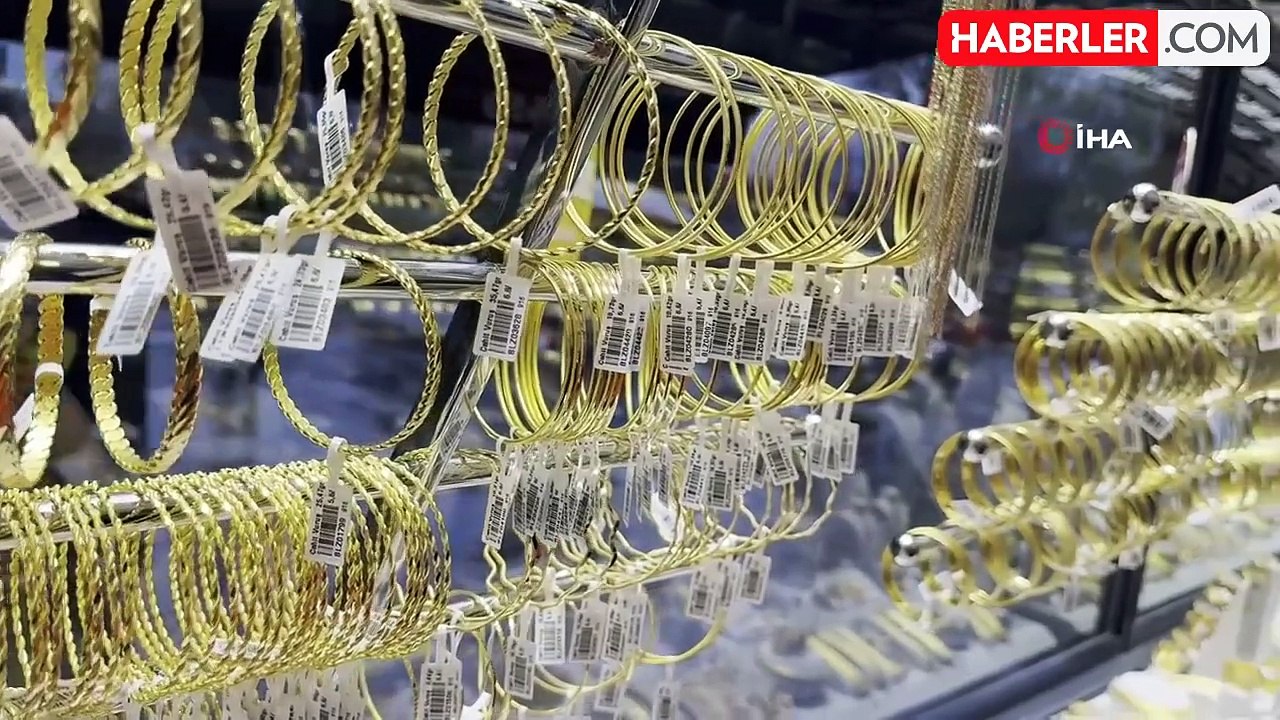 Yeni Yılda Altın Fiyatlarında Durağan Seyir Bekleniyor