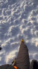 Donde las nubes besan la tierra: así es caminar por el punto más alto de Ecuador