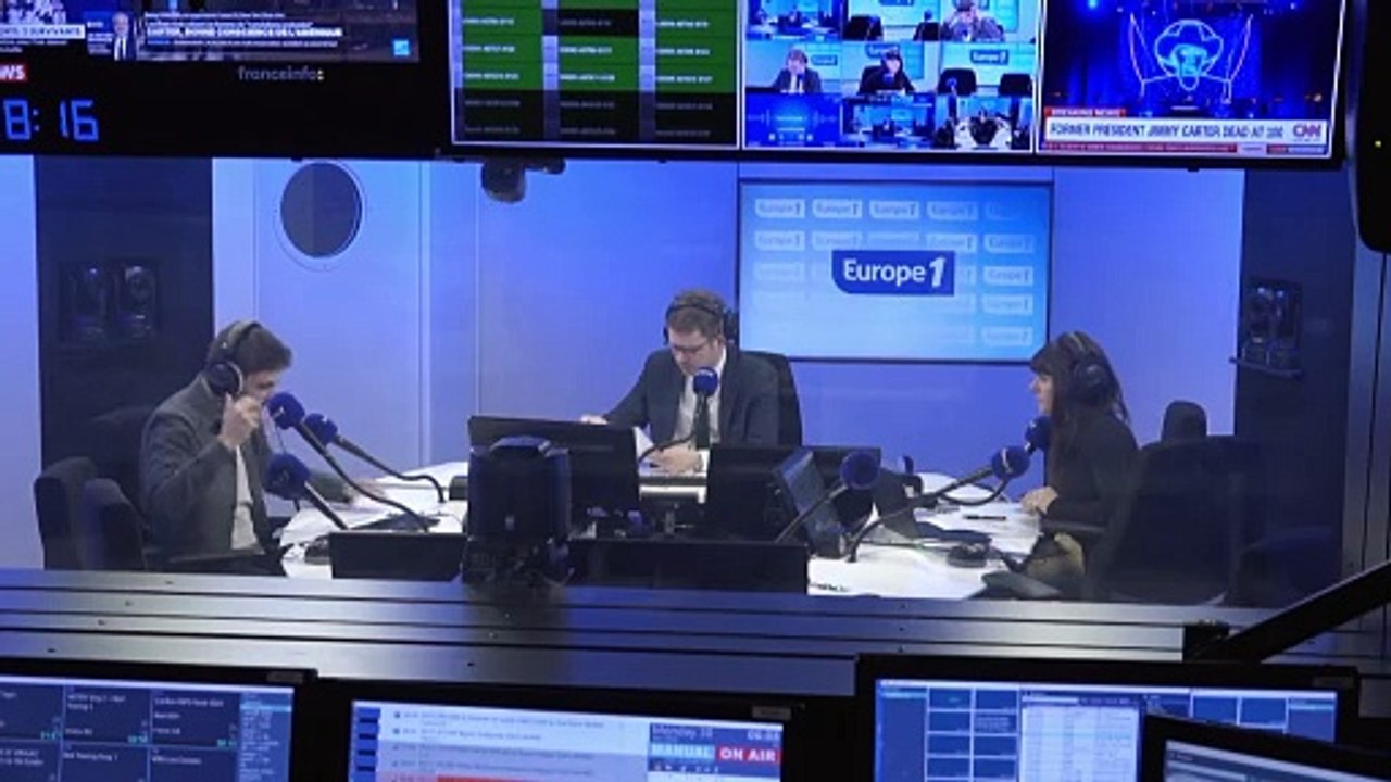 «Il y a la queue carrément dehors» : ces commerçants qui raffolent de la folie du Nouvel An