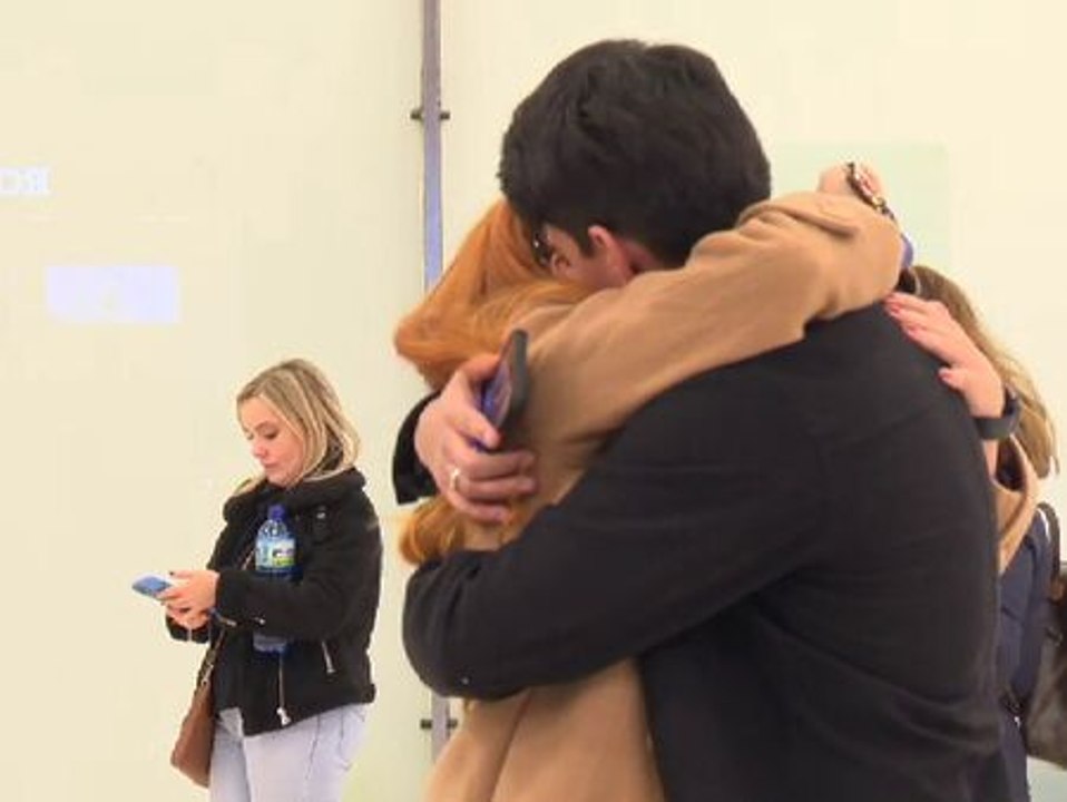 Aeropuertos y estaciones de tren, los grandes testigos de los "vaivenes" navideños