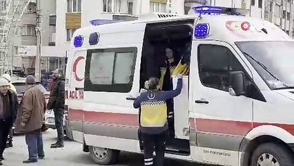 Dönel kavşakta çarpışma! Cip ile otomobil kazasında 1 kişi yaralandı