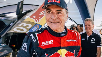 Carlos Sainz ultima la preparación para el Dakar 
