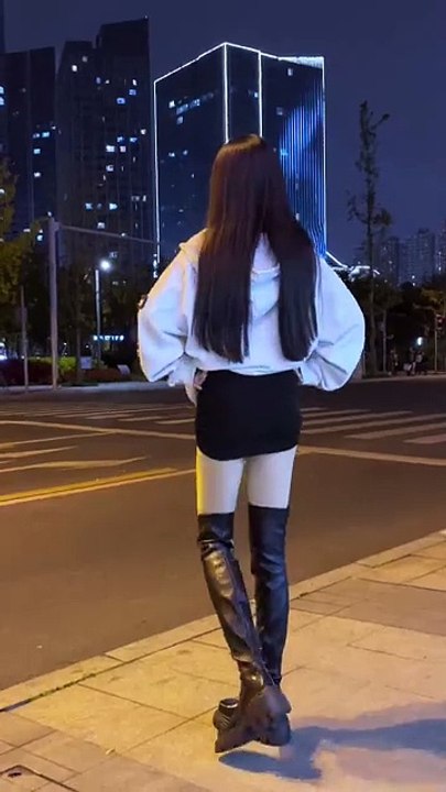 # 桃花朵朵开 # 跳舞使我快乐