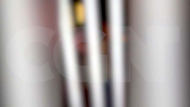 Barraco no bairro Canadá: Vizinho mostra o 'Pacote', chama mulher de gorda e clima esquenta em Cascavel