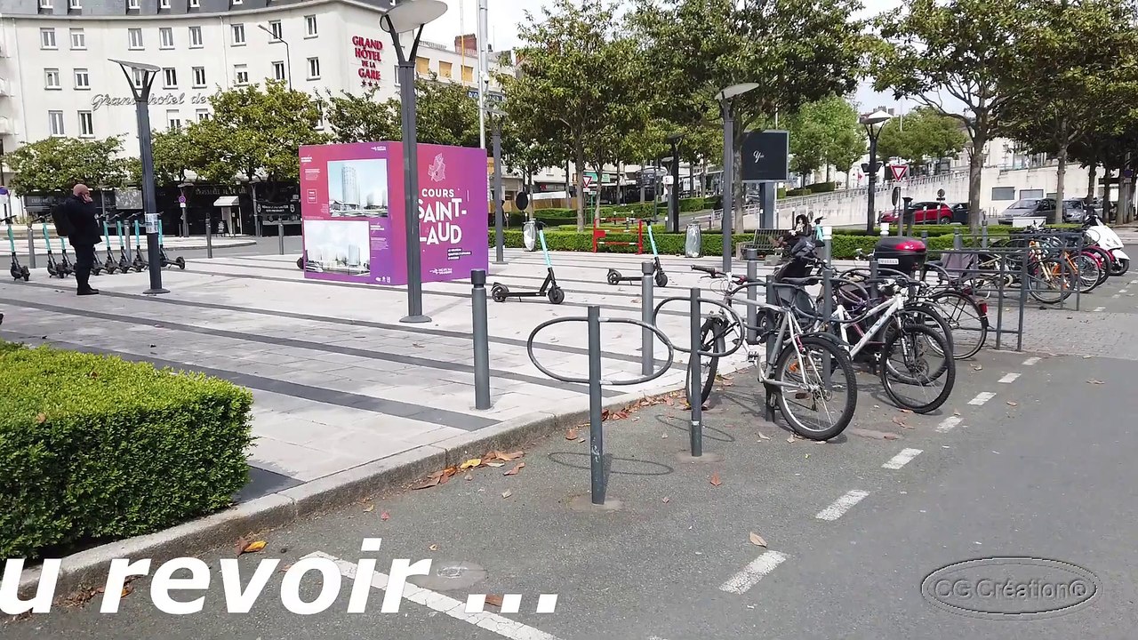 Angers : Un jeune homme de 23 ans tué d'un coup de couteau sur le parvis haut de la gare dans le centre ville - Le Maire fait part de son effroi : "Nous ne céderons rien à la violence"