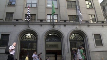 A Moeda Que Vingou 4de4 Os problemas que o Real não resolveu