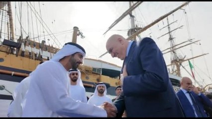 Crosetto con la Amerigo Vespucci ad Abu Dhabi: "Legame fra nostri Paesi"