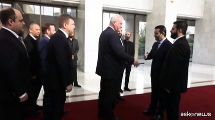 Siria, visita a sorpresa a Damasco del ministro degli Esteri ucraino