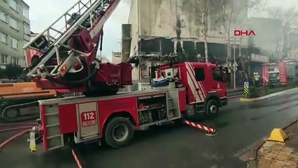 İstanbul - Şişli’de yıkımı devam eden 4 katlı binanın çatısında yangın çıktı / Yeni görüntü ve fotoğraflar eklendi