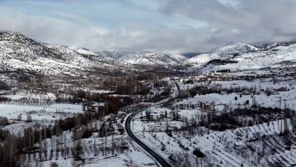 Adana Pozantı'da kar yağışı etkili oldu