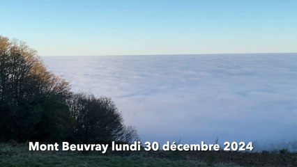 Mont Beuvray avec mer de brouillard et Mont Blanc 30 décembre 2024