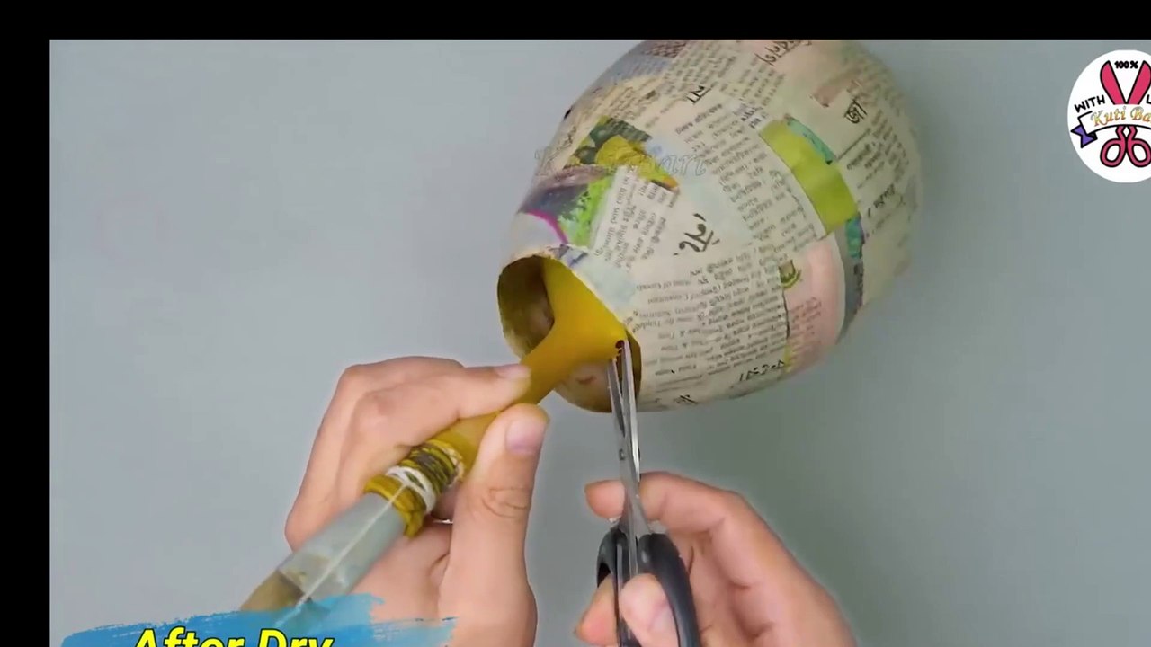 Plastic Bottle Flower Vase | Flower Vase Making with Hot Glue | Best Out of Waste