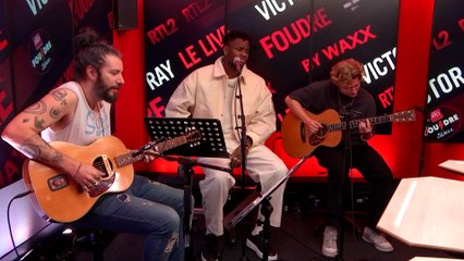 Victor Ray et Waxx interprètent "Redbone" en live dans Foudre