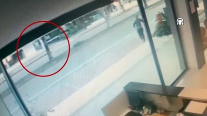 Antalya'da kadına şiddet: Eski eşinin üzerine benzin döküp yaktı!