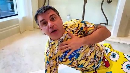 नस्त्या और डैड - मज़ेदार कपड़े पहनना