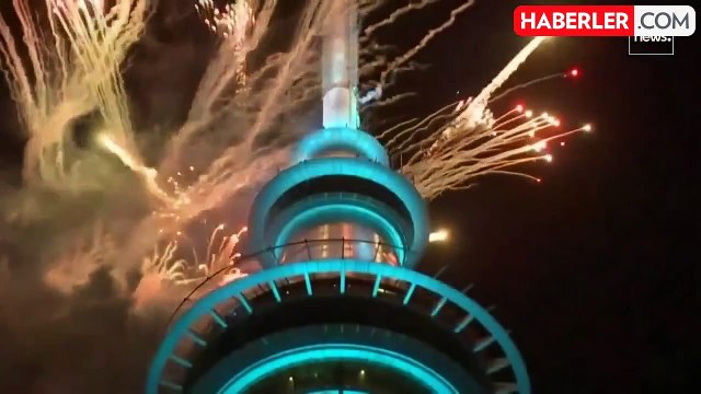 Yeni Zelanda, 2025'i muhteşem havai fişek gösterileriyle karşıladı