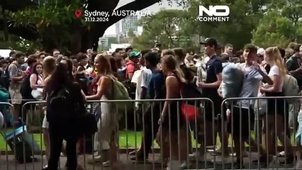 Horas de espera e a esperança de um bom lugar para ver o fogo de artifício em Sydney