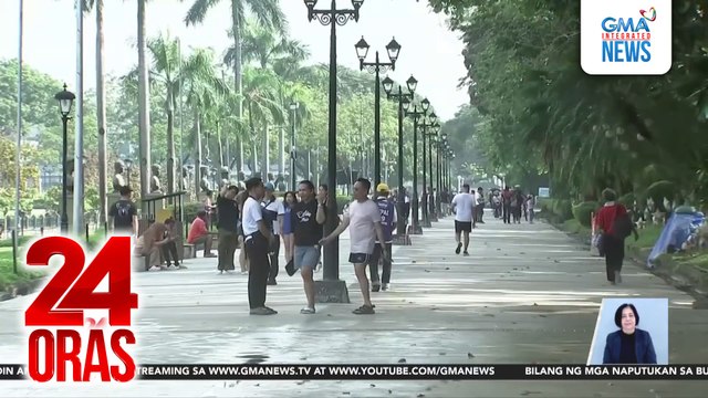 Ilang gustong mag-relax ngayong holiday break, namasyal sa Luneta | 24 Oras