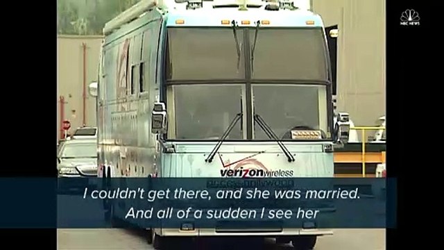 Donald Trump hace comentarios lascivos sobre las mujeres en un vídeo | Noticias NBC