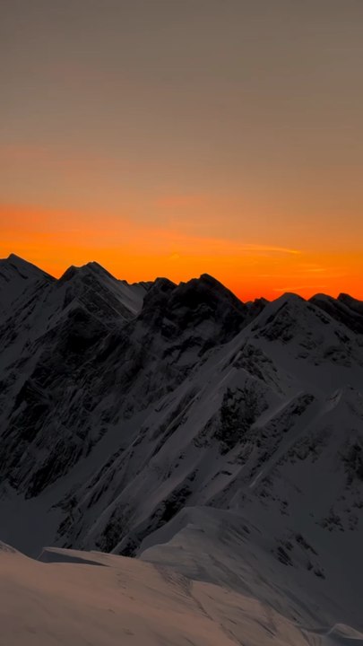CIEL DÉCHIRÉ par les sommets de Haute Savoie