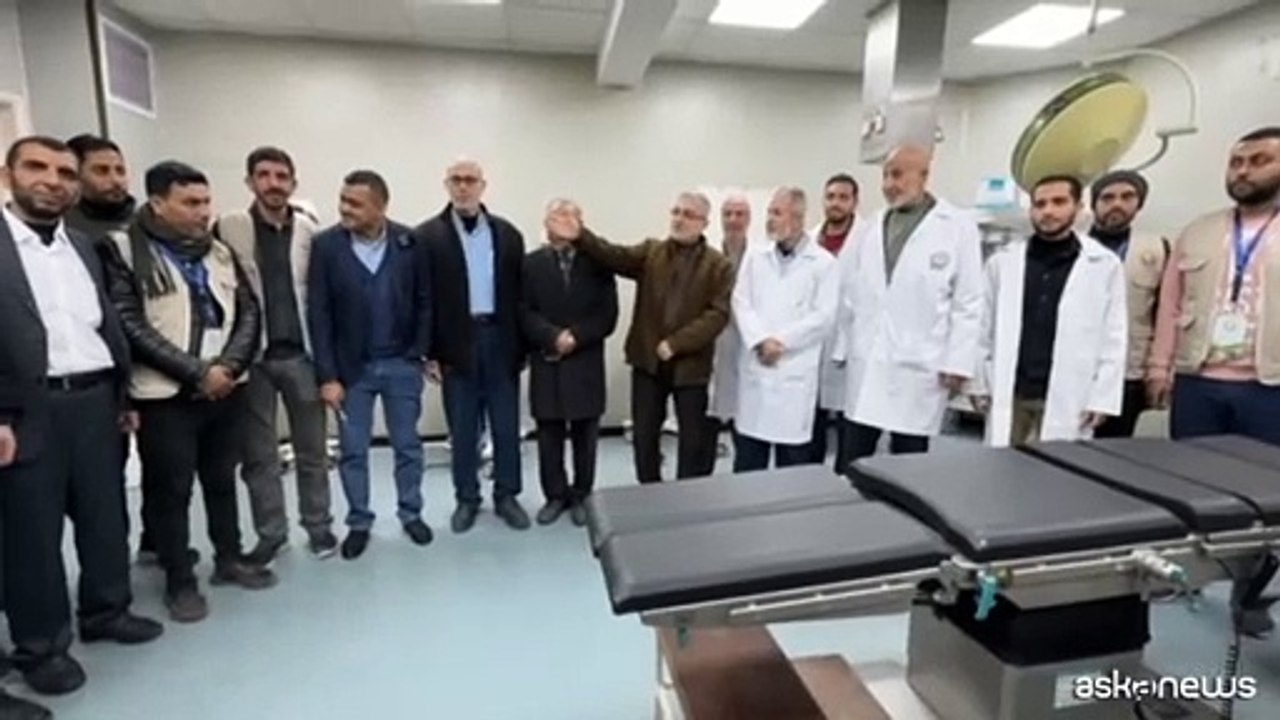 Gaza, ospedale riapre un anno dopo essere stato distrutto da Israele