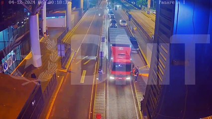 El video de Kueider "in fraganti" con el dinero en efectivo en Paraguay