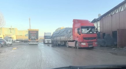 Tamircide karşılaştığı husumetlisini bıçakladı