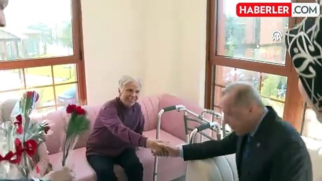 Cumhurbaşkanı Erdoğan Darülaceze Sosyal Yaşam Şehri'ni ziyaret etti