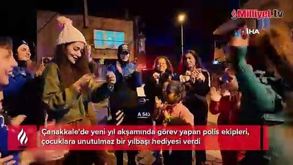 Çanakkale’de polislerden çocuklara yeni yıl sürprizi