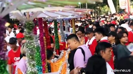 Indonesia, centinaia alla parata per dare il benvenuto al nuovo anno