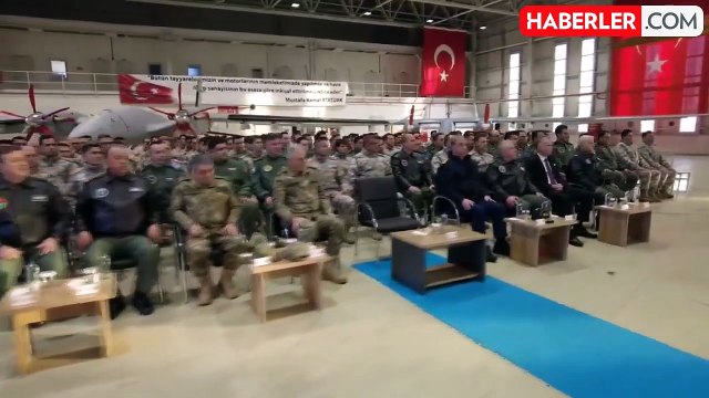 Cumhurbaşkanı Erdoğan, Batman'daki İnsansız Uçak Sistemleri Üs Komutanlığını ziyaret etti