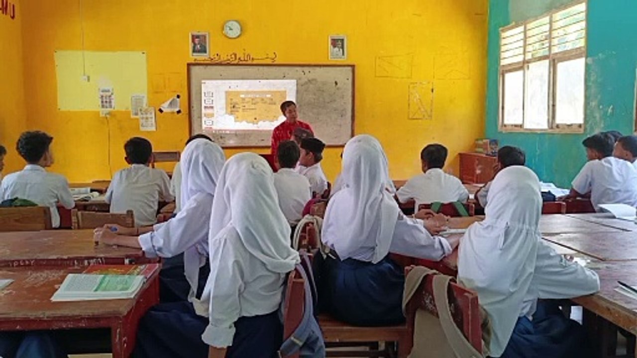 Teaching with Daily 3