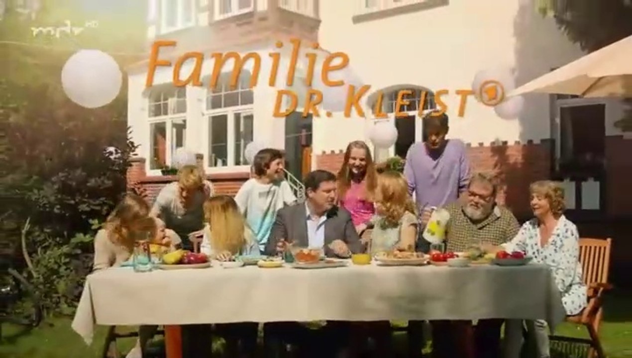 Familie Dr. Kleist -97- Der Brautstrauß