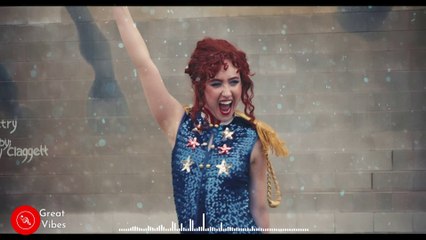 Chappell Roan - HOT TO GO! 🎶 Official Lyrics & Dance Anthem